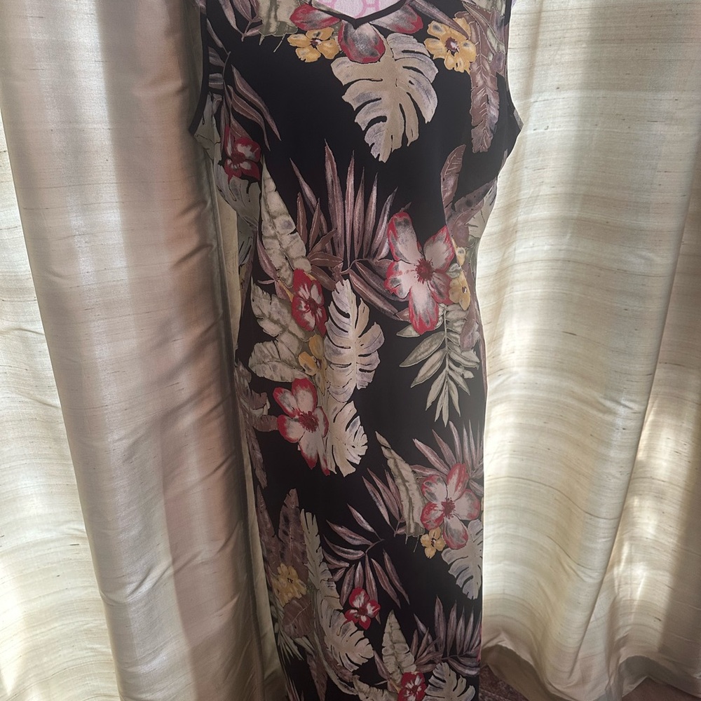 Karen Kane Black Floral Dress
